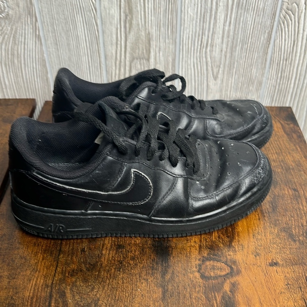Nike Air Force 1 Triple Black Sneakers Shoes Size 8